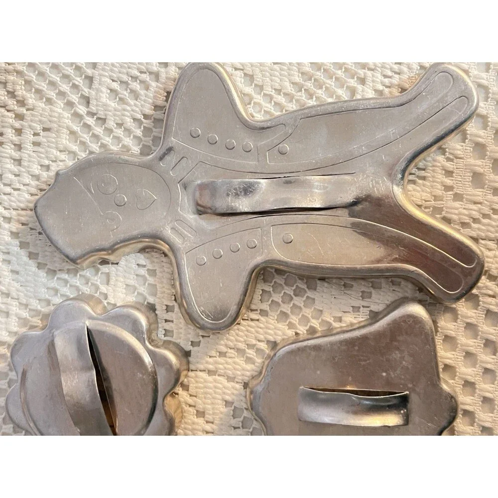 Vintage Aluminum Cookie Cutter Set 4 Gingerbread Tree Bell Flower Baking Mold